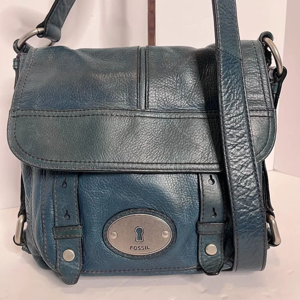 Fossil Vintage Maddox Blue Leather Messenger Shoulder Crossbody Bag